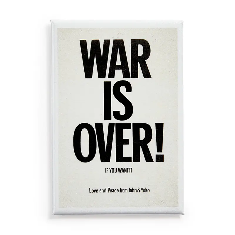 Yoko Ono & John Lennon: WAR IS OVER! Magnet