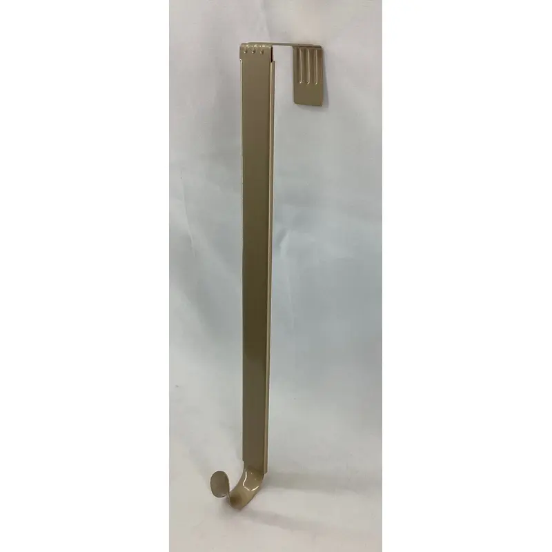 Adjustable Metal Wreath Hanger