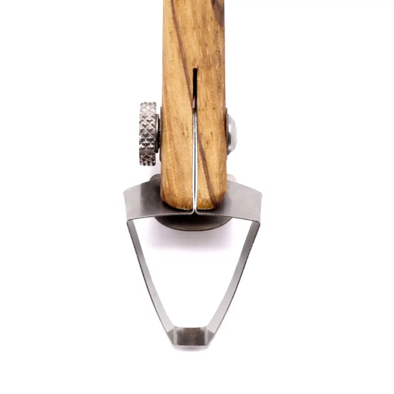 R210 Square Trapezoid Wall XL Handheld Clay Extruder