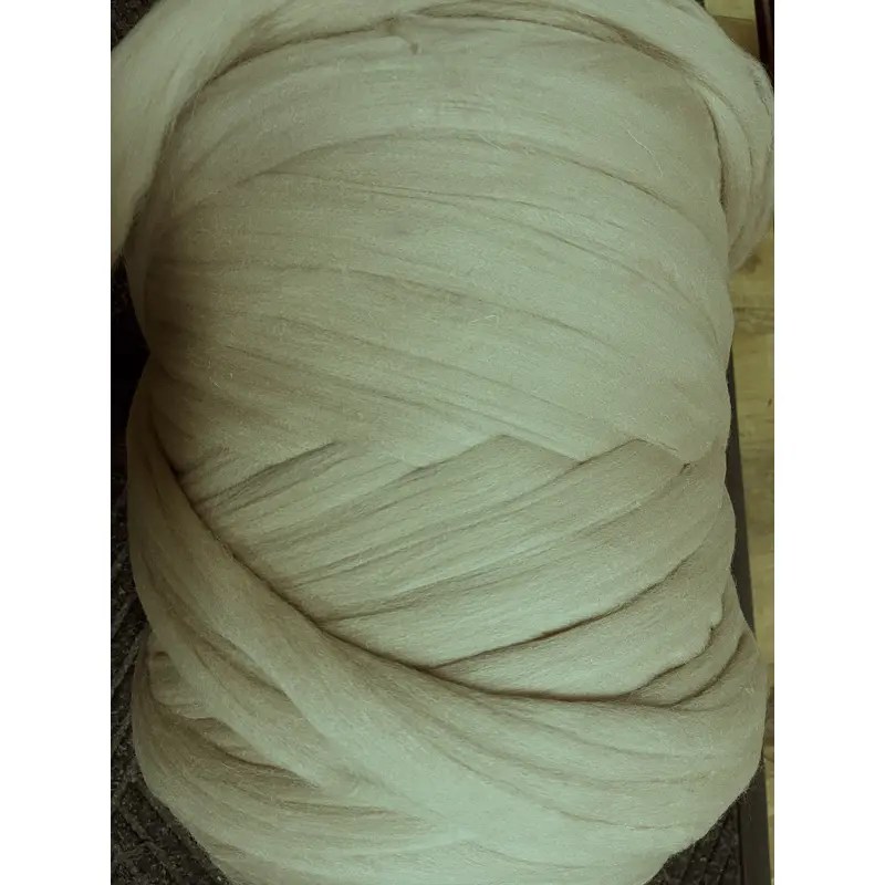 SALE! Soft, Light & Earthy Sage Merino Roving 22 Micron