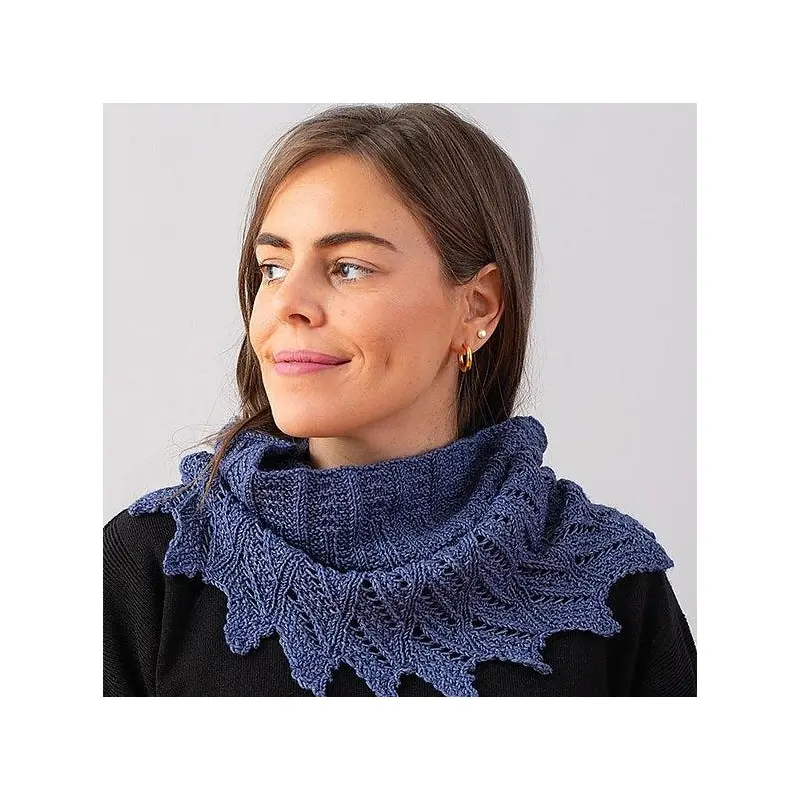 Deco Cowl Pattern - Harvest Fingering