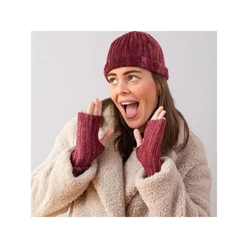 Edgewise Kit | Fingering Weight, 100% Extrafine Superwash Merino